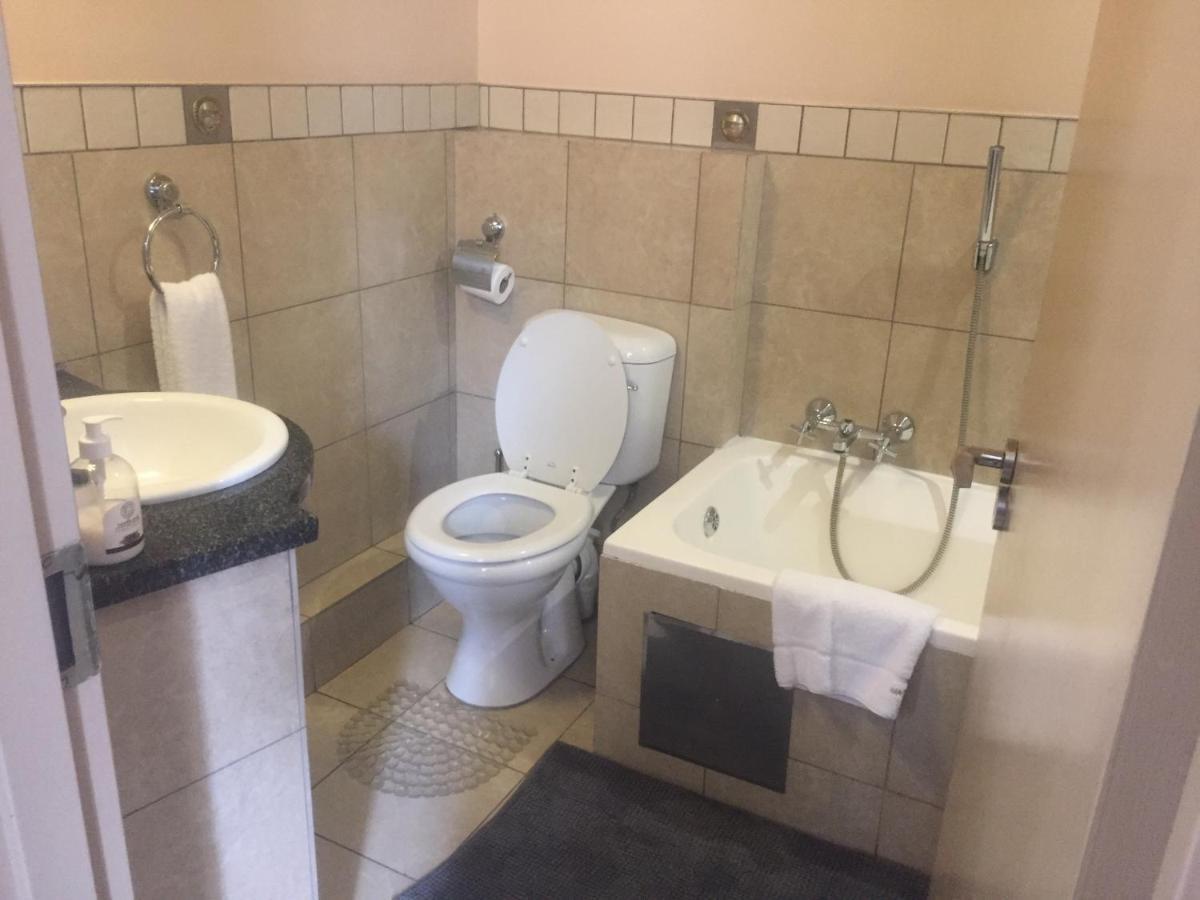 Mabungubwe Hotel Apartments - Home Away From Home جوهانسبورغ المظهر الخارجي الصورة