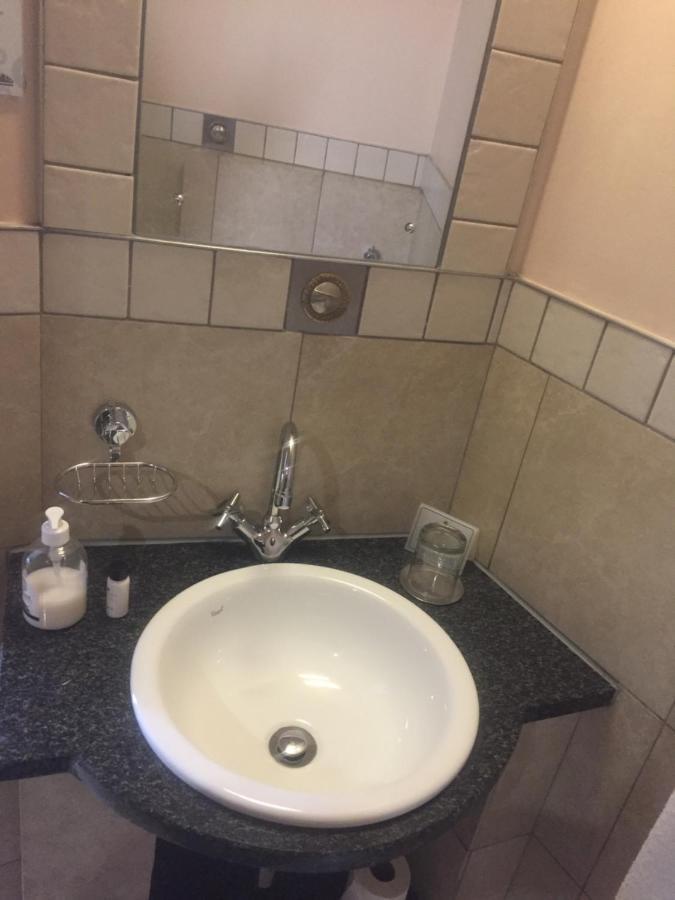 Mabungubwe Hotel Apartments - Home Away From Home جوهانسبورغ المظهر الخارجي الصورة