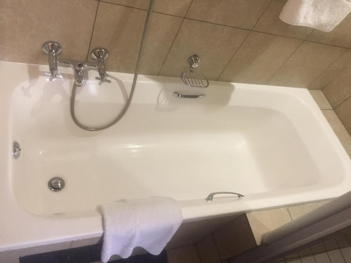 Mabungubwe Hotel Apartments - Home Away From Home جوهانسبورغ المظهر الخارجي الصورة