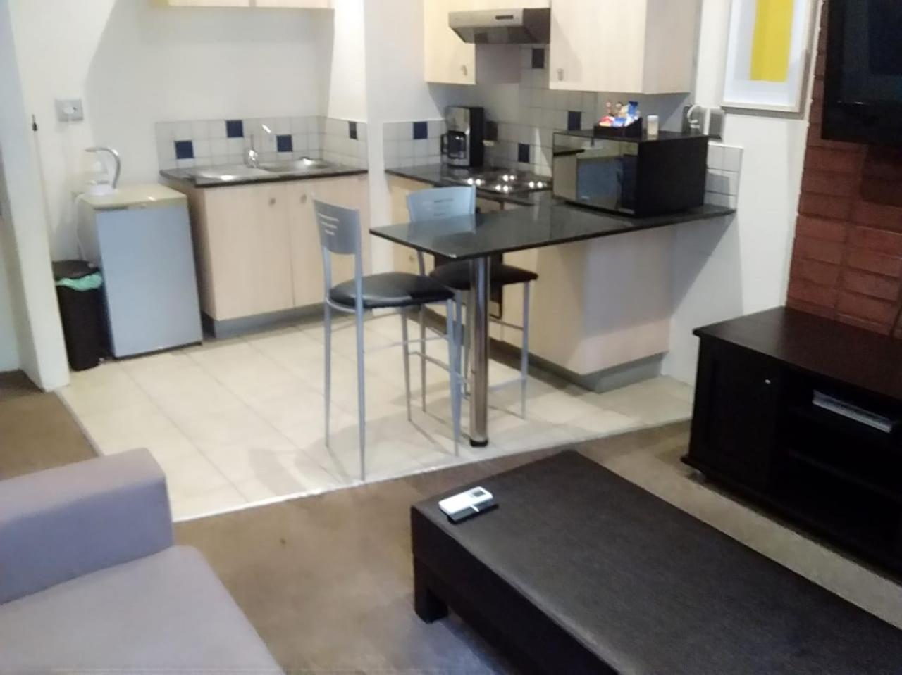 Mabungubwe Hotel Apartments - Home Away From Home جوهانسبورغ المظهر الخارجي الصورة